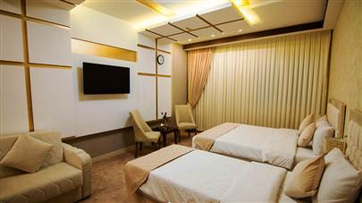 اتاق سه تخته هتل آزادی تبریز اتاق سه تخته هتل آزادی تبریز